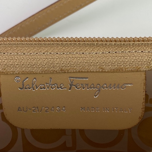 Ferragamo Monogram Handbag, PVC w/ Leather Handle, Grancini Logo, Made in Italy - Picture 16 of 16